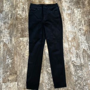 Judy blue black skinny fit jeans size 29